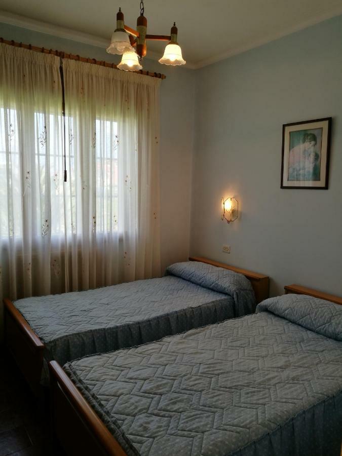 Chalet Vacacional En Segunda Linea De Playa Foz Luaran gambar